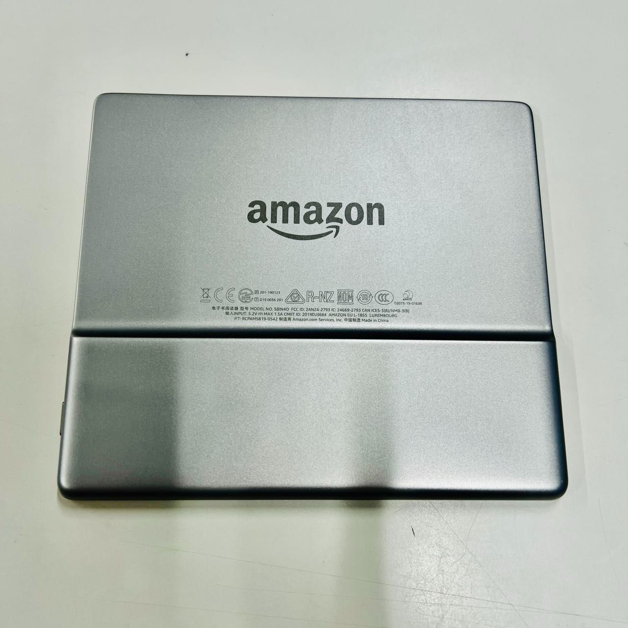 【ジャンク扱い】Kindle Oasis 本体 32GB ジャンク扱い】Kindle Oasis 本体 32GB