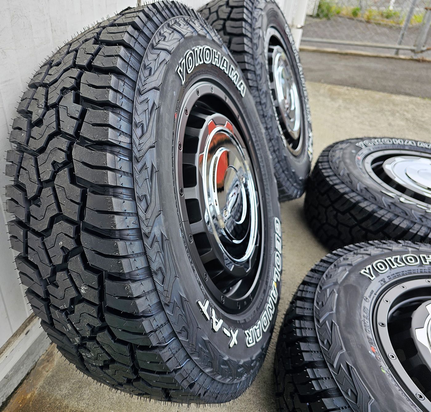 ジムニーシエラJB74 タイヤホイールセット　新車外し 2024年製 新車外し品】スズキ JB74 ジムニーシエラ 純正 15in