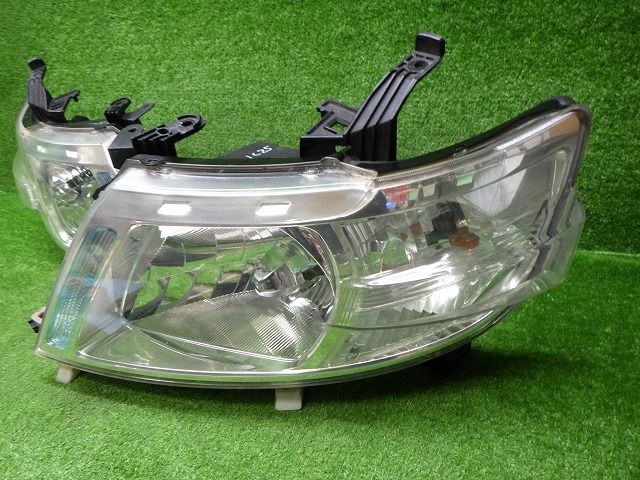 セレナ ヘッドライト 左右 HID C25 NC25 後期 100-24921 バラスト付