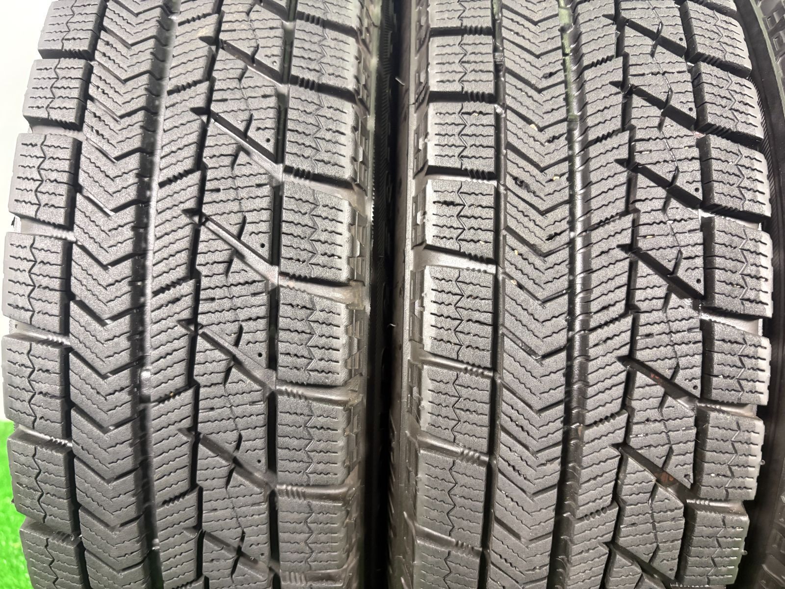 145 80R13 ブリヂストン VRX 2020年製 4本 冬タイヤ スタッドレス TA647