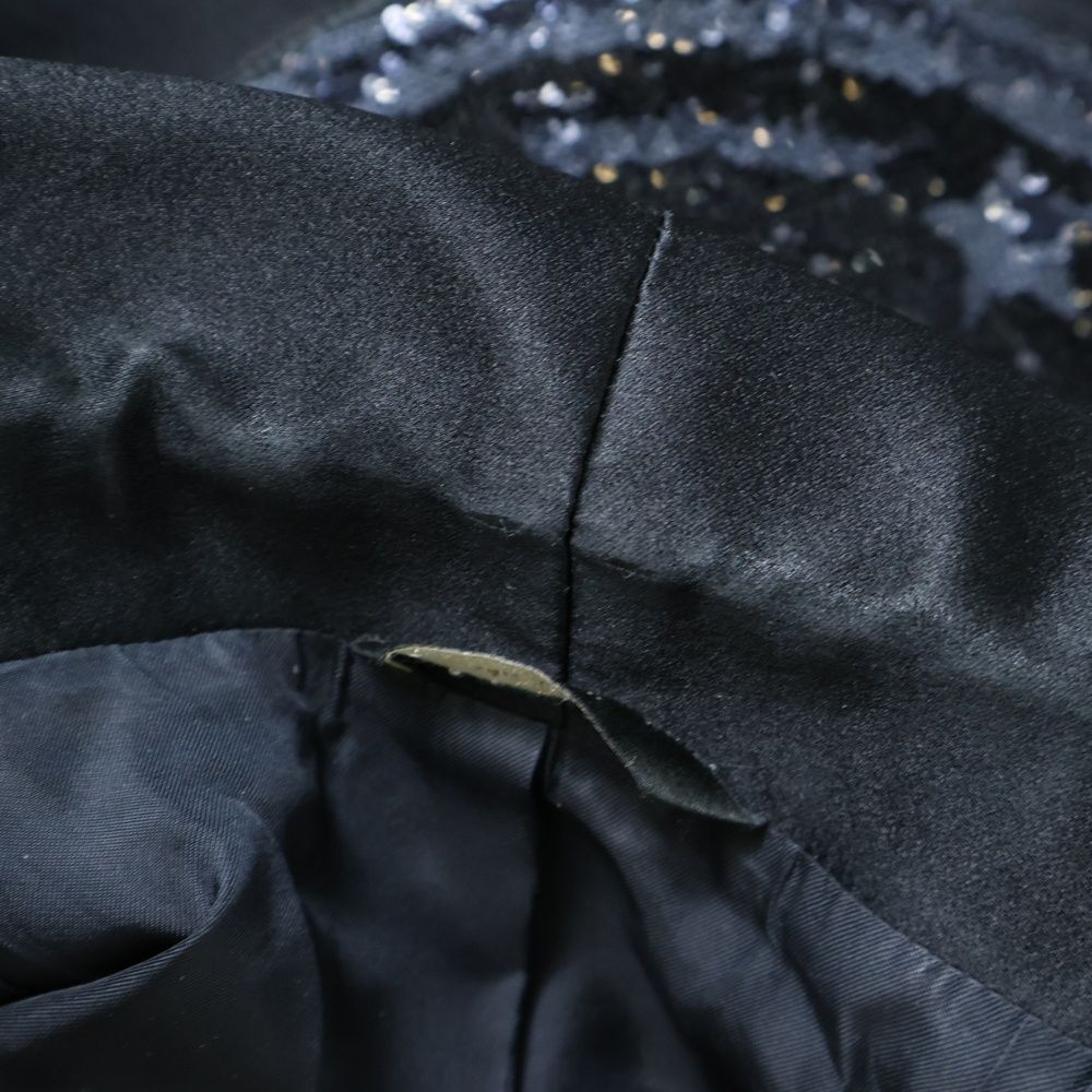 FENDI フェンディ