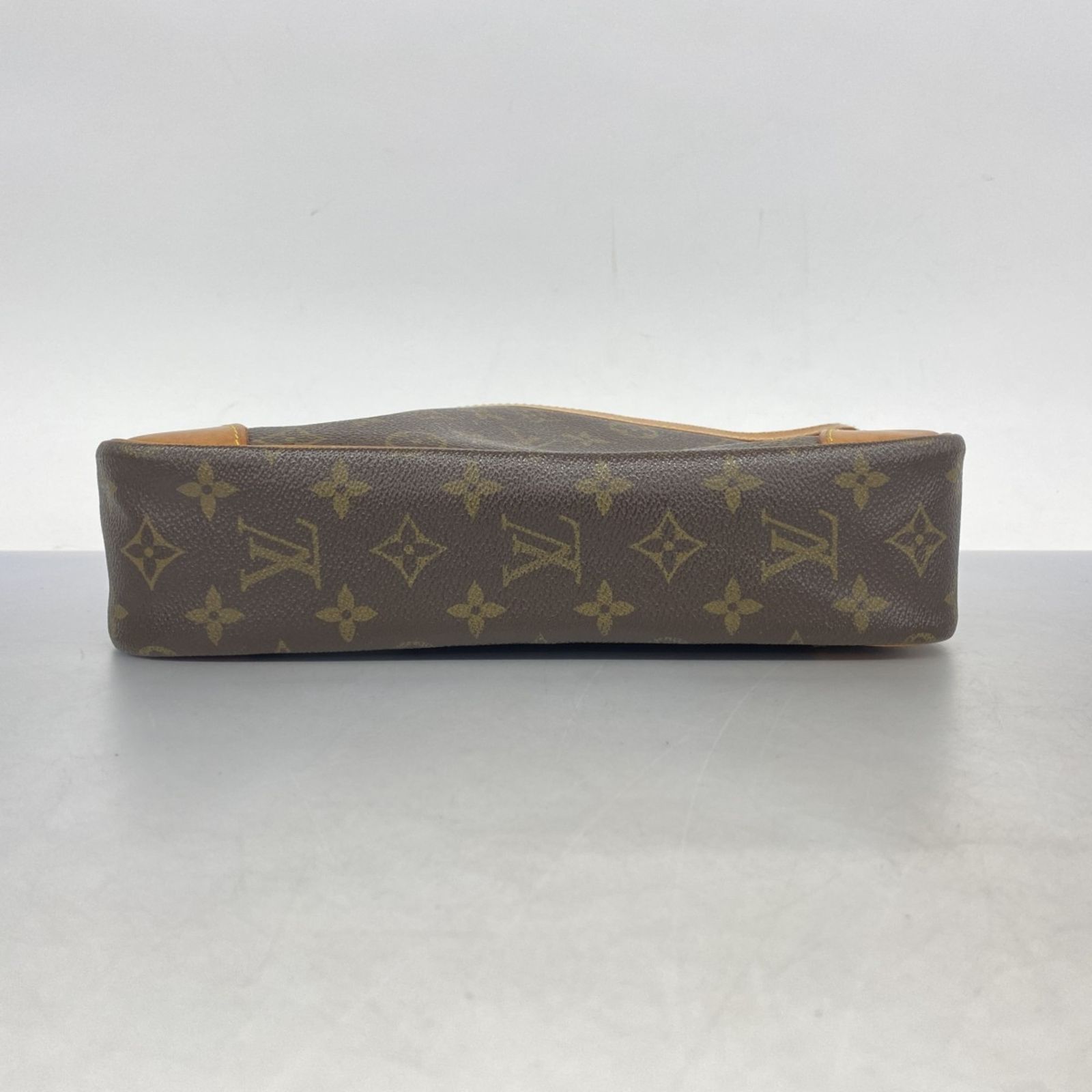 モノグラム コンピエーニュ28