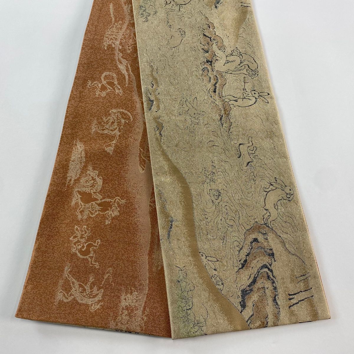 半幅帯 名品 落款 鳥獣戯画 薄茶色 正絹