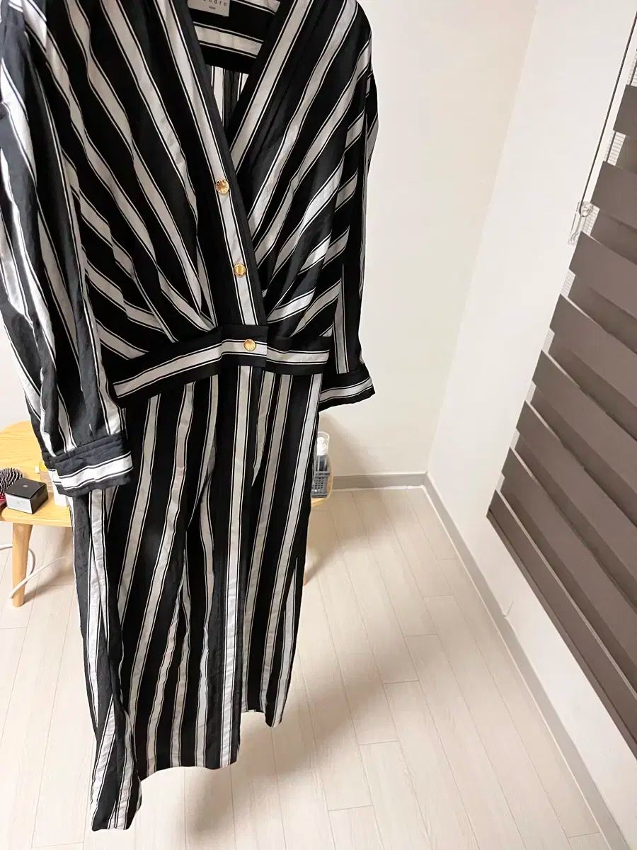 サンドロ sandro コントラスト ストライプ ONE PIECE