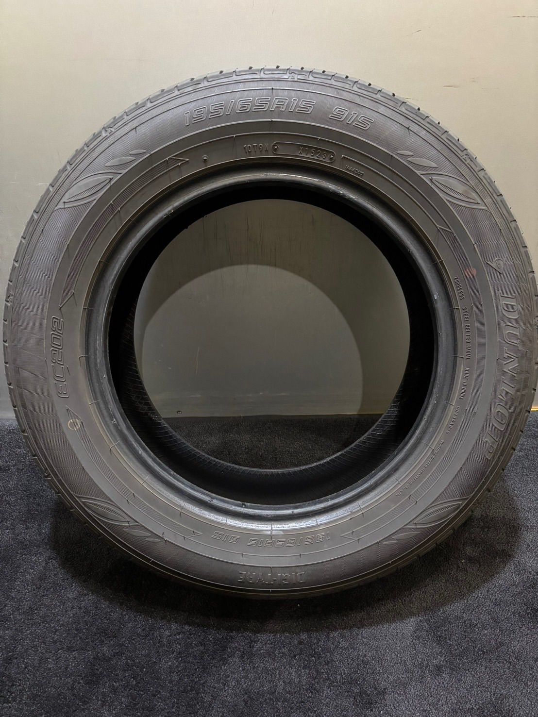 DUNLOP ENASAVE EC202 195/65R15 15インチ 夏タイヤ 4本 23年製 バリ溝