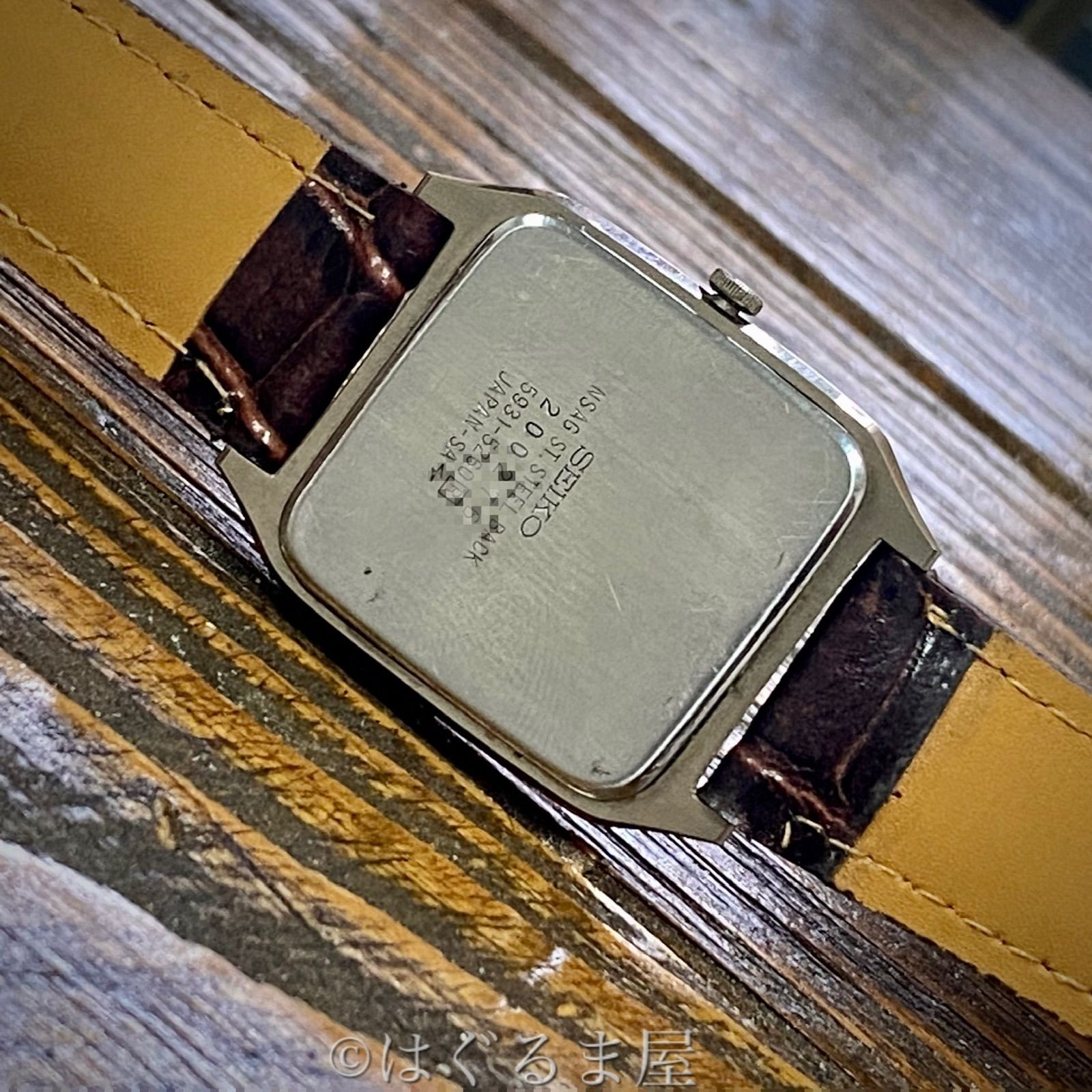 セイコー ドルチェ 時計 5931-5260 NEAR MINT* Vintage SEIKO Dolce 5931-5260 Quartz Gold Dial