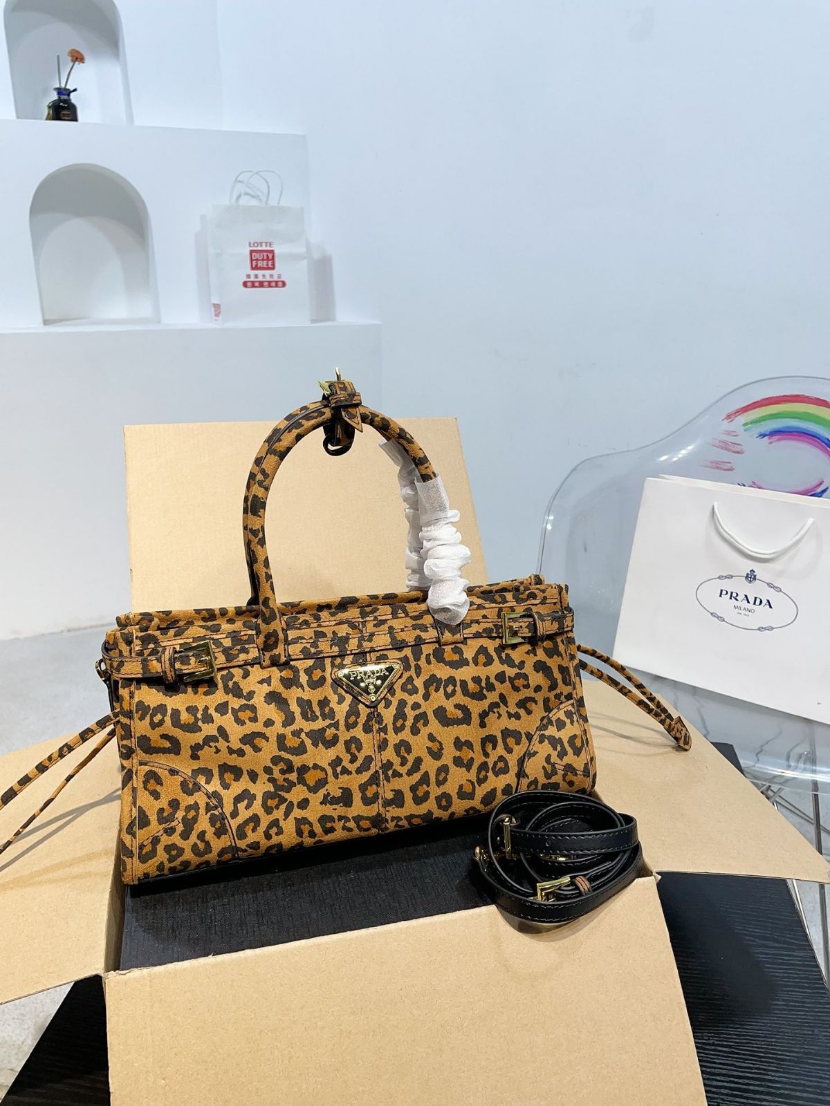 👑💰1318ギフトボックス包装 PRADAプラダsoft luxスエードhobo