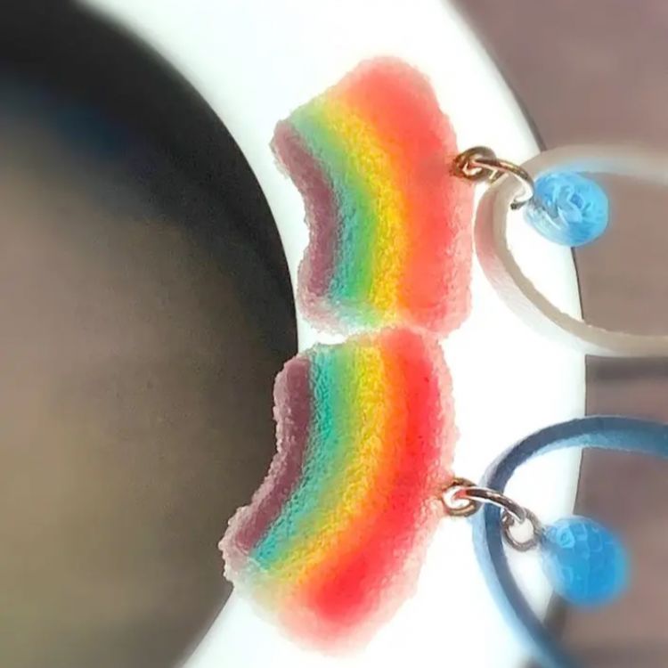 虹のグミと雨粒ドロップのショルダー　大① ハンドメイド 虹のグミと雨粒ドロップのショルダー 大② レインボーグミと雨粒ドロップの