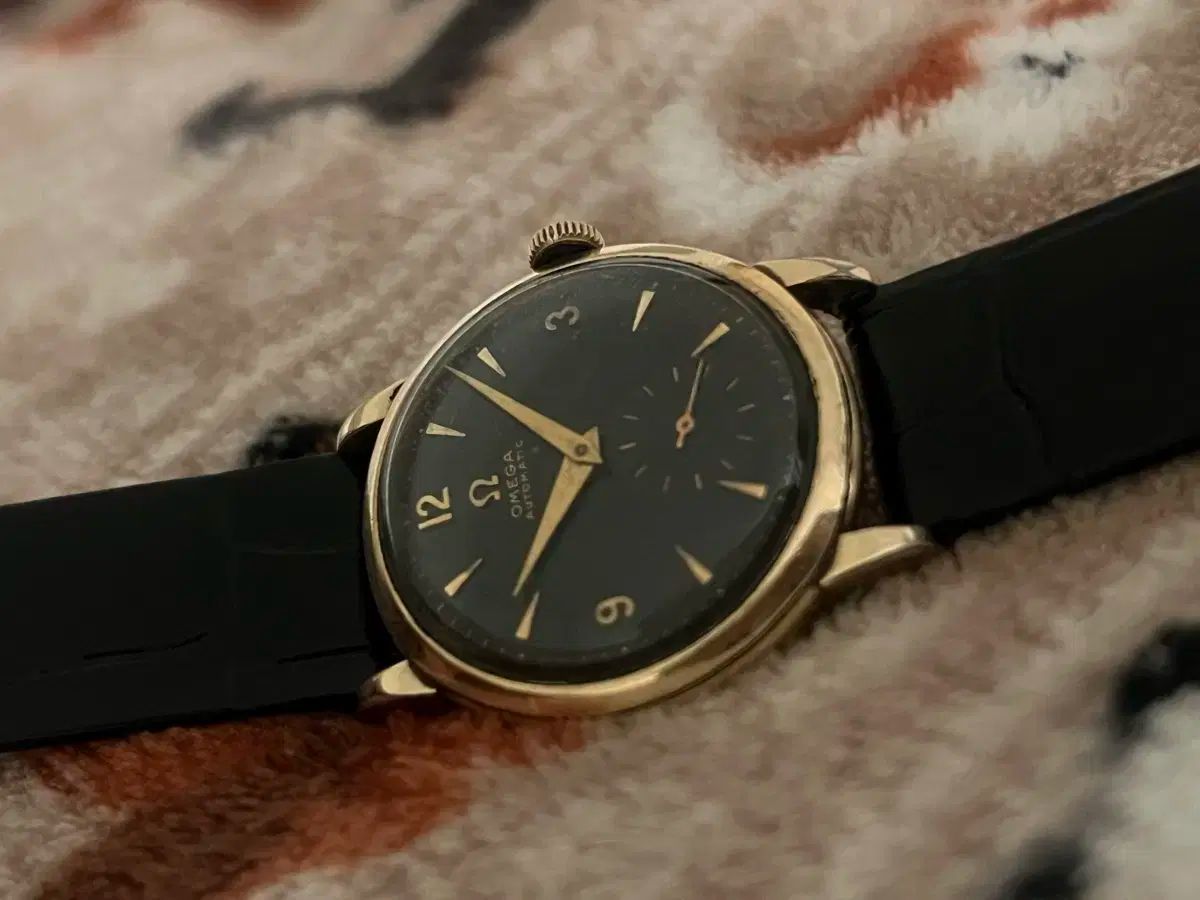 OMEGA(オメガ) ヴィンテージ 金 スモールセコンド バンパー オメガ