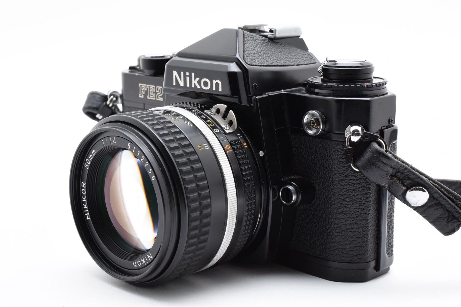 動作良好 Nikon ニコン FE2 ai-s 50mm f1.8 ブラック Nikon FE-2 FE2 Black 35mm Camera with 50mm f1.8 AI-s Lens