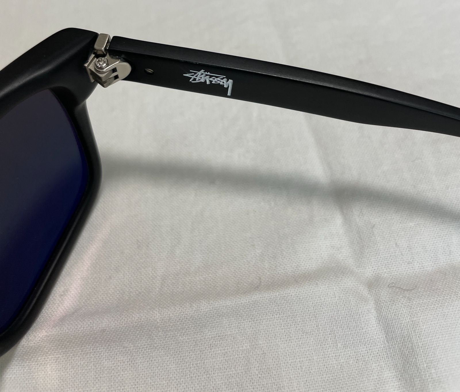 STUSSY Louie ステューシーサングラス 試着のみ未使用品 一斉処分 