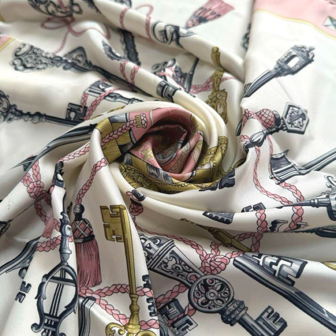 一点物 HERMES エルメス カレ90 スカーフ LES CLES 鍵 シルク ピンク