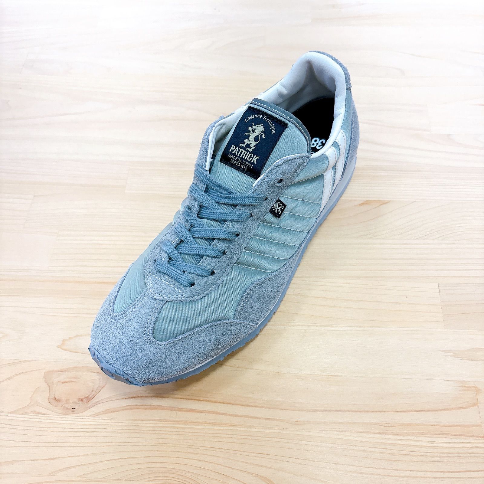 送料無料　匿名配送　パトリック PATRICK STADIUM スタジアム POMME ポム ２７．５cm　箱付き 返品送料無料パトリック PATRICK スニーカー スタジアム [23303