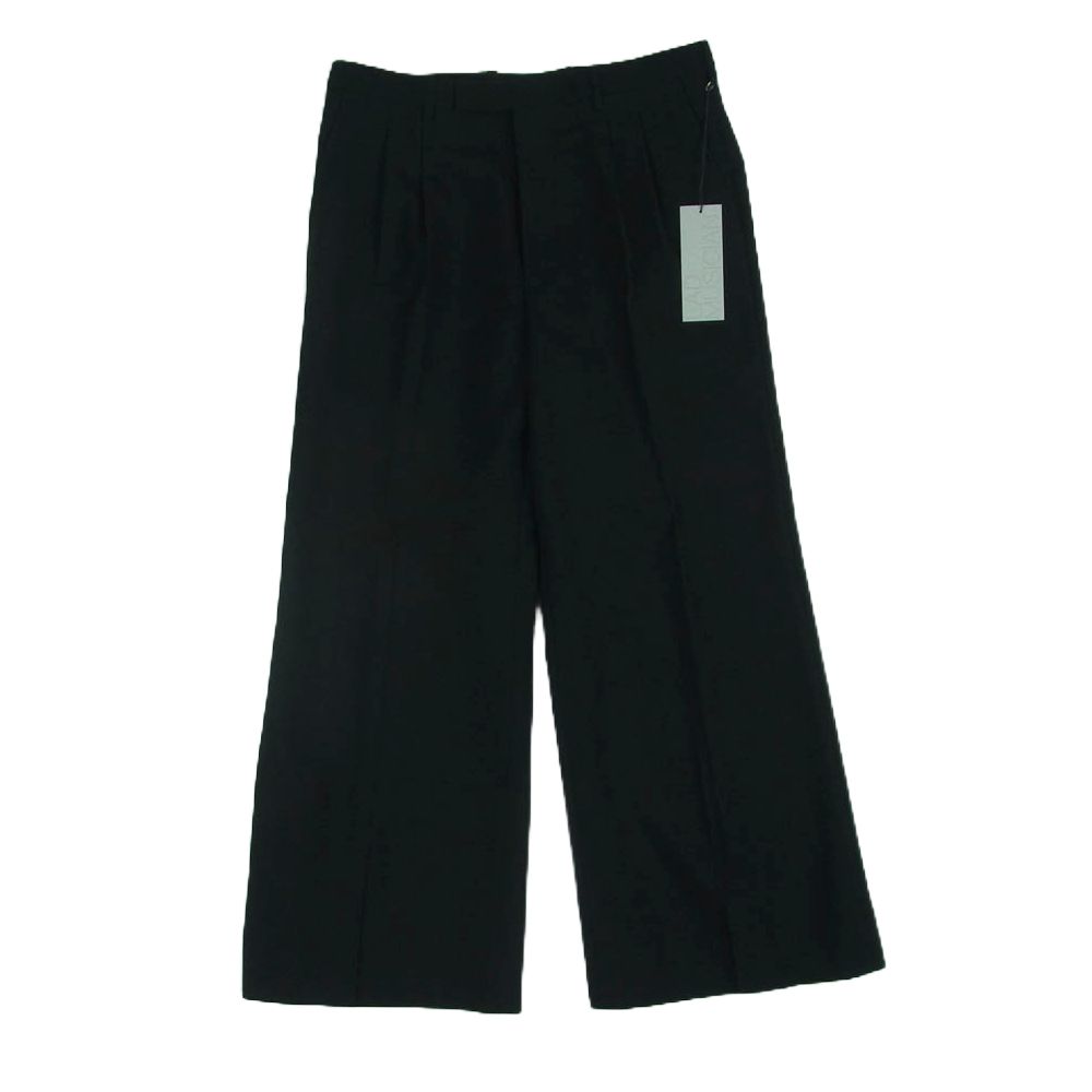 LAD MUSICIAN（ラッドミュージシャン）の「2TUCK SHORT SLACKS