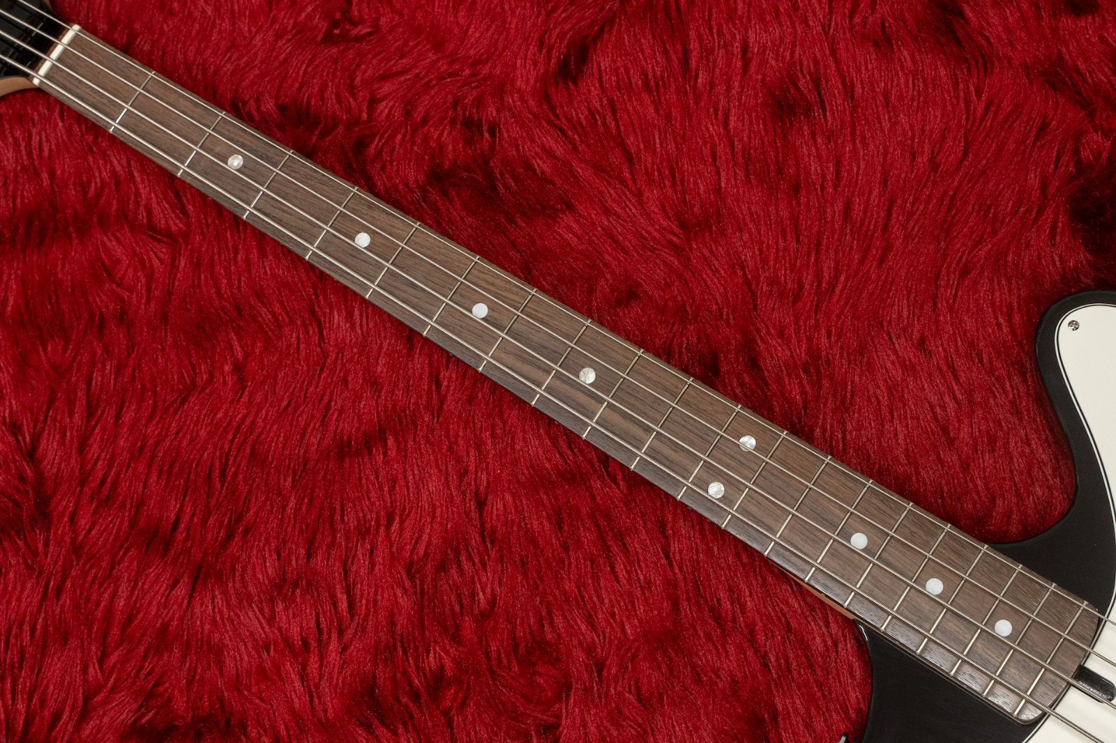 outlet】Ashdown / Lowrider Bass Black #00056 4.250kg【GIB兵庫