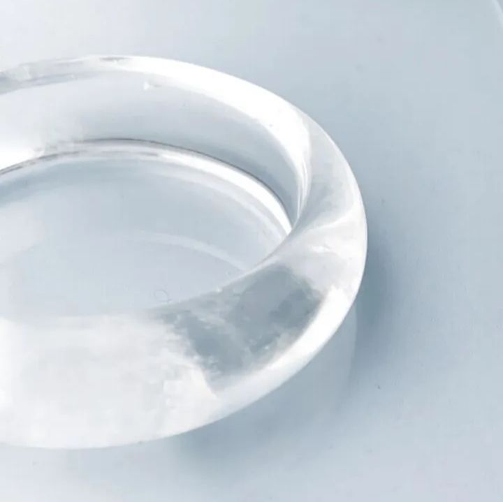 天然水晶☆くり抜きバングル AAA ヒマラヤ水晶 ホワイトファントム くり抜き バングル - メルカリ
