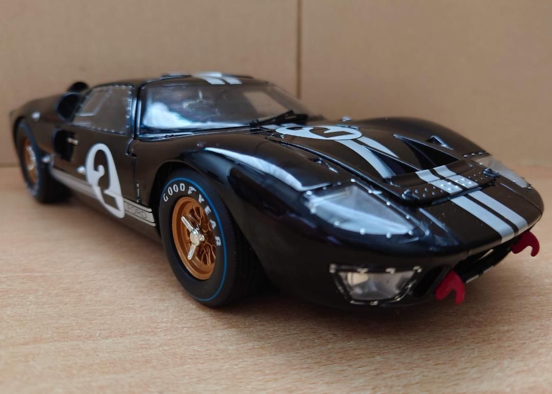 1/18フォードGT40 SC408 ル・マン1966 優勝車 #2 FORD - メルカリ