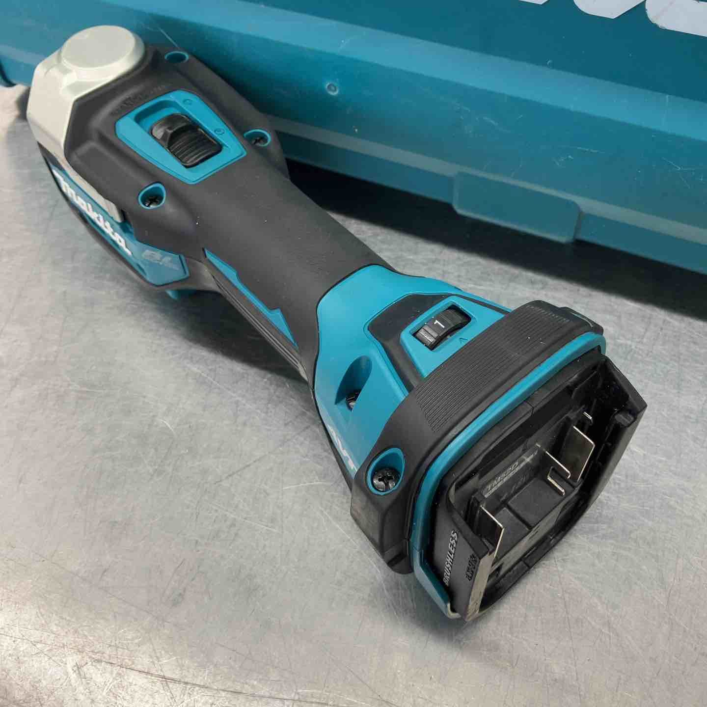 マキタ makita コードレスマルチツール TM52DRG 異臭 木くずのような匂い あり 八潮店 HRDEVELOPMENT_JP