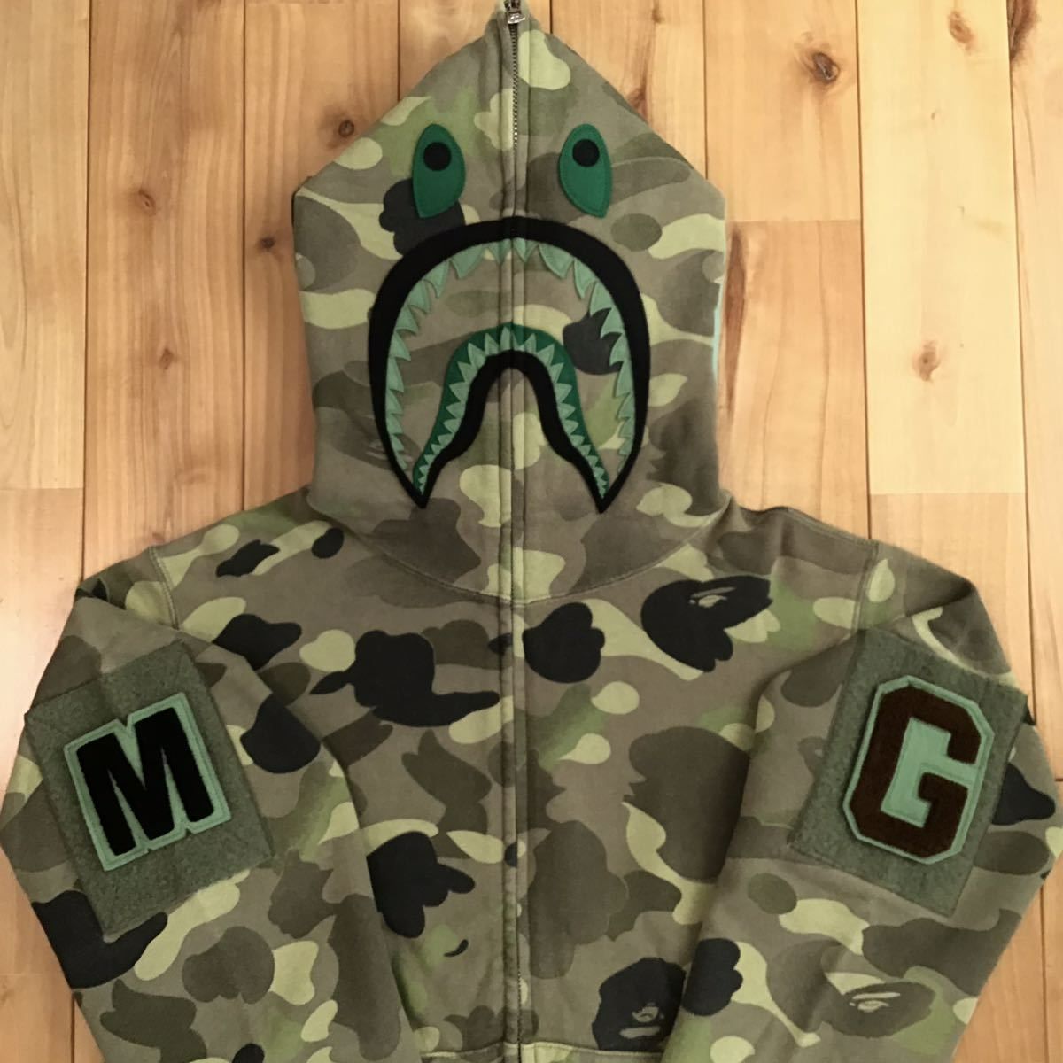 カモフラージュ シャークデザイン パーカー グラデーションカモ シャーク パーカー Sサイズ shark full zip