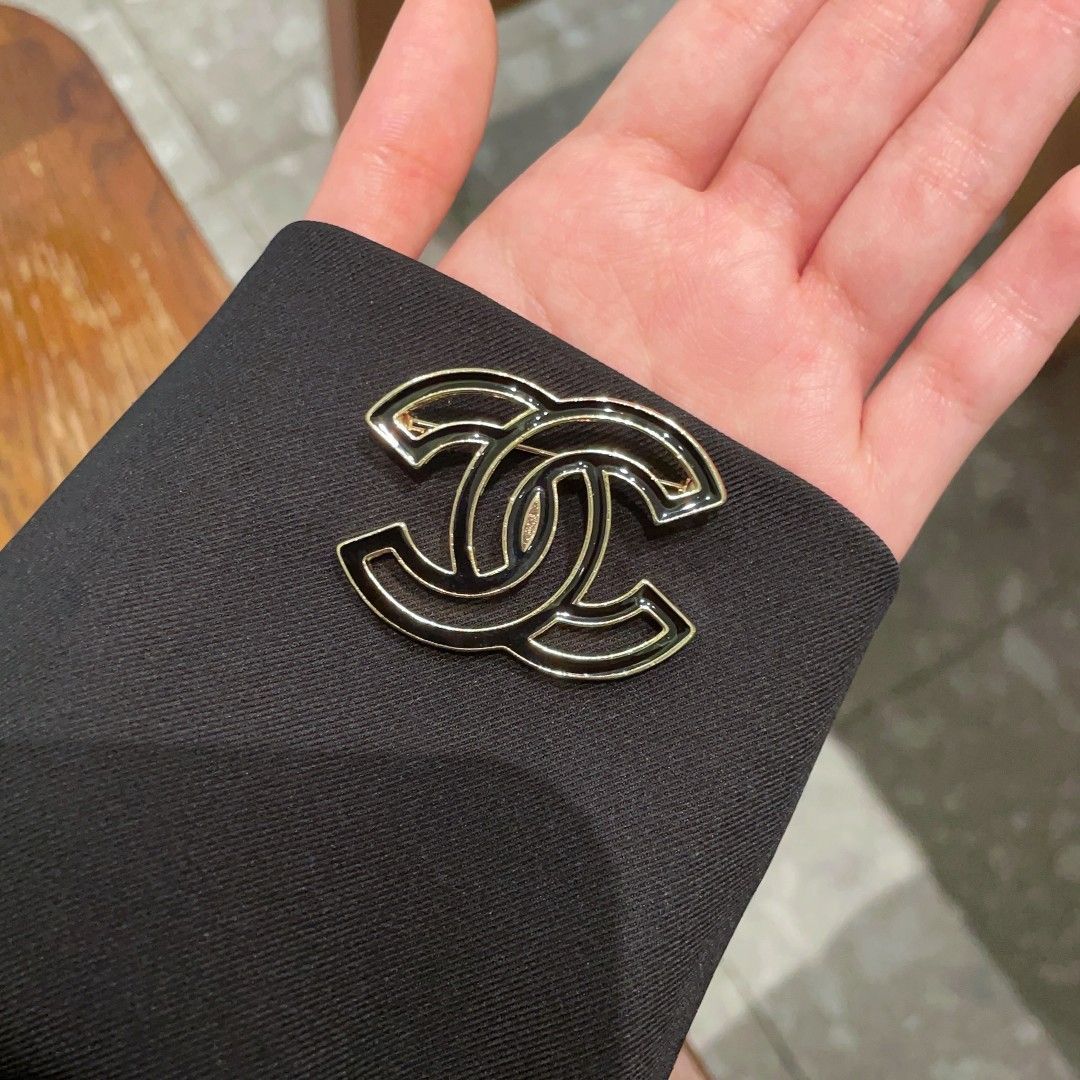 CHANEL 新品未使用 ブローチ 恐らく2022年購入