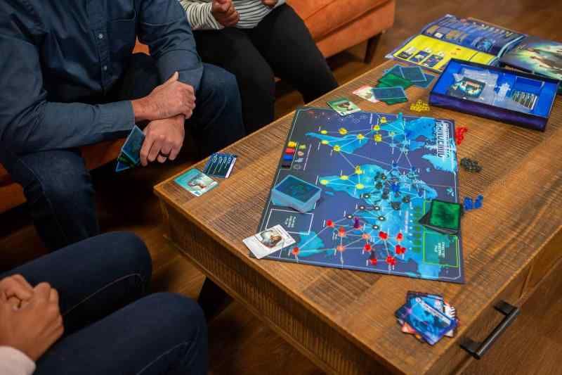 Pandemic ボードゲーム
