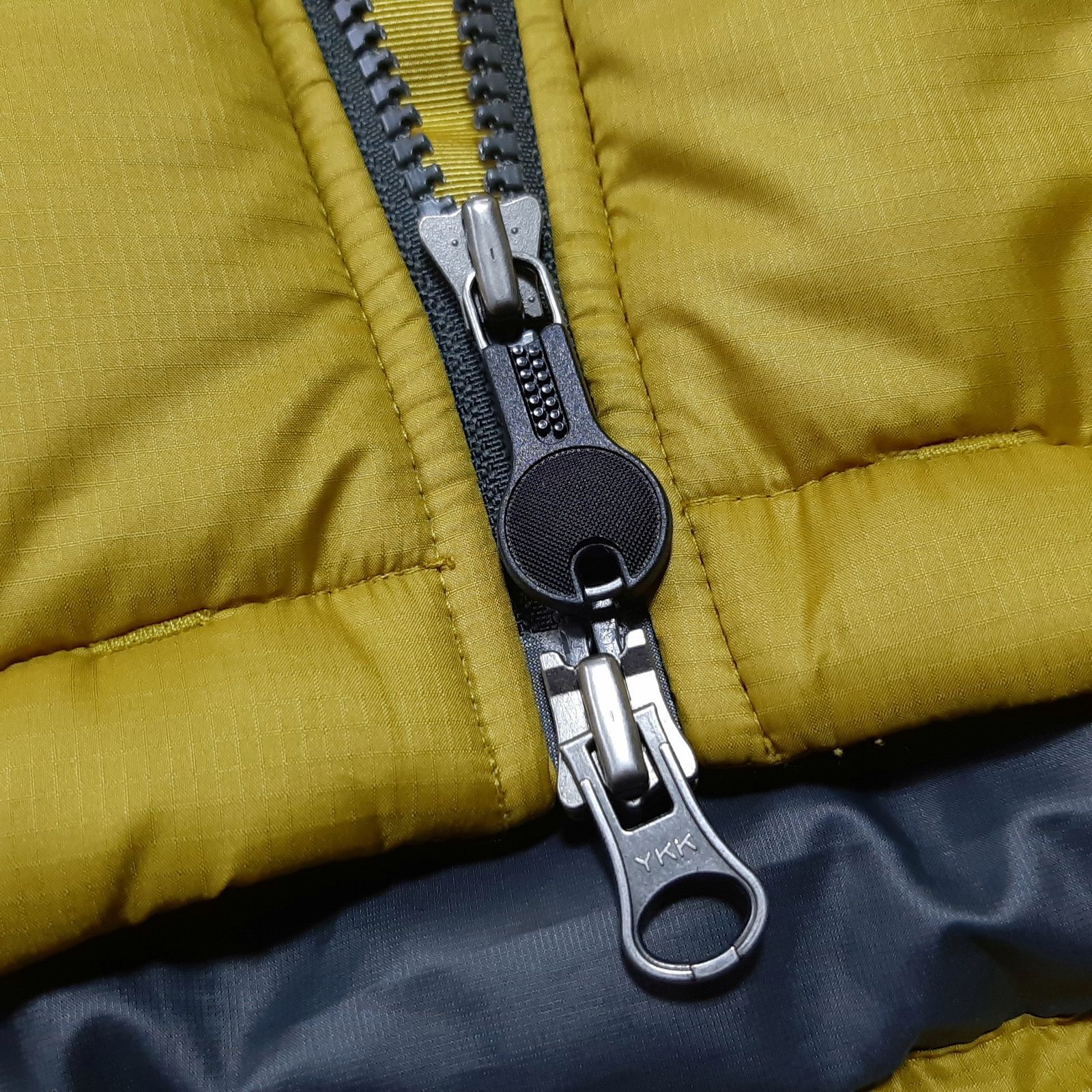 patagonia ダスパーカ　ゴールデンパーム　2009 patagonia ダスパーカー ゴールデンパーム 2009 Das Parka Golden Palm