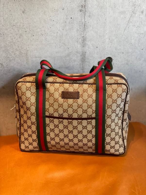 グッチ　ショルダーバッグ　GGキャンバス シェリーライン グッチ(GUCCI)グッチ GGキャンバス シェリーライン ショルダーバッグ