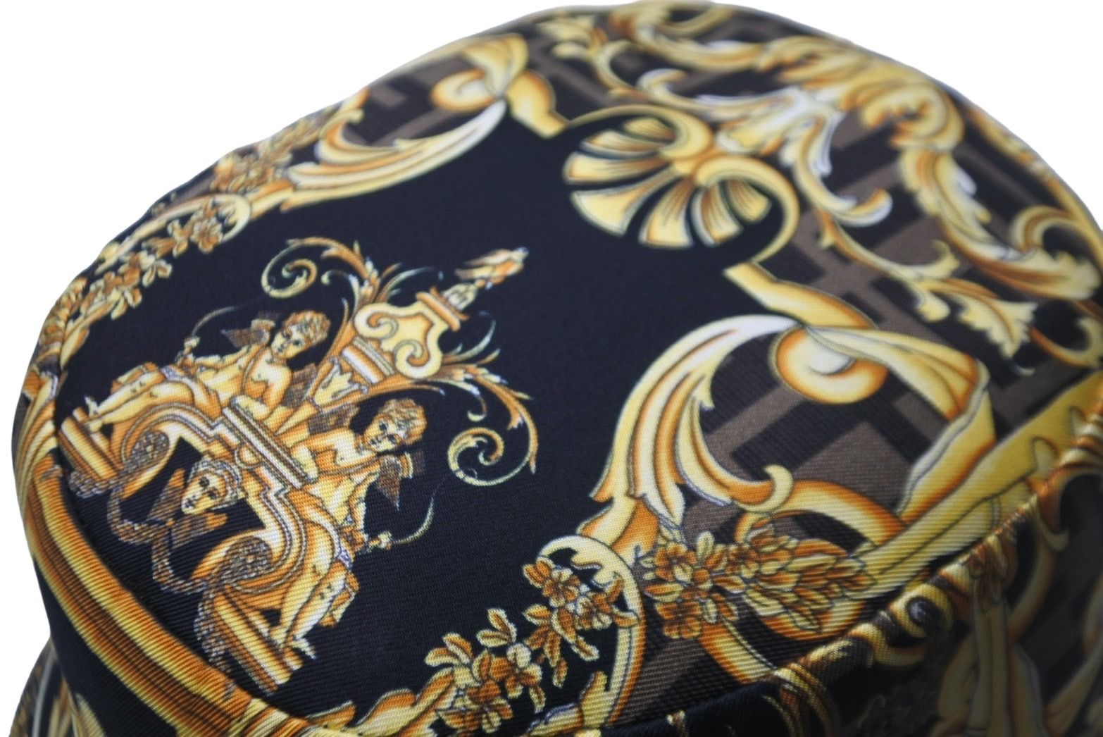 極美品 FENDACE フェンダーチェ FENDI×VERSACE ズッカ柄 極美品 FENDACE フェンダーチェ FENDI×VERSACE ズッカ柄