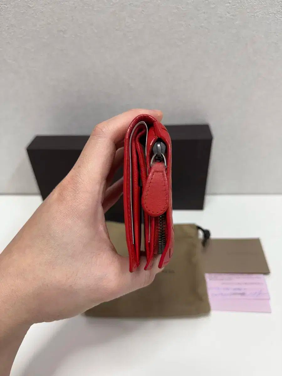 カード ミドルウォレット