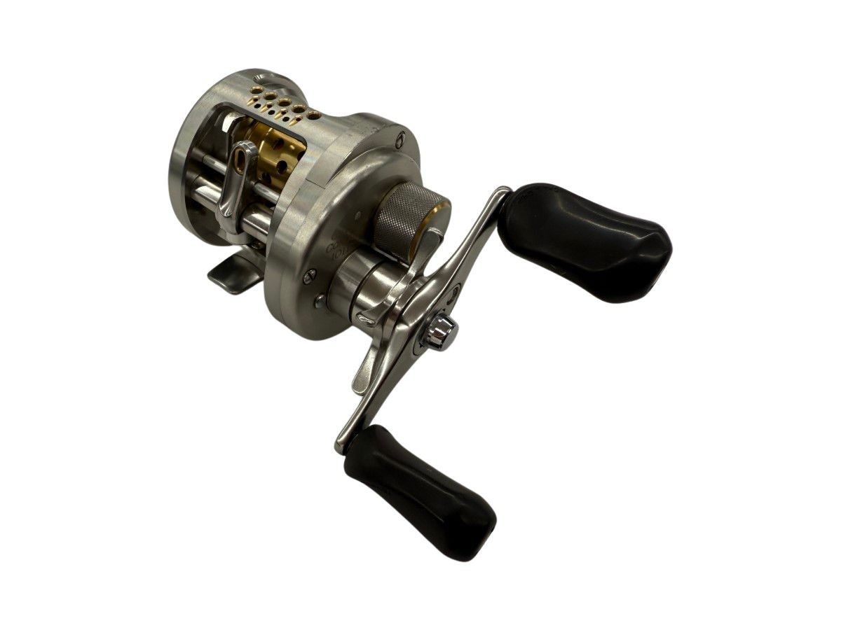 SHIMANO - □□SHIMANO シマノ カルカッタ CONQUEST 101DC 01866 楽天市場】□□【中古】SHIMANO シマノ カルカッタ CONQUEST