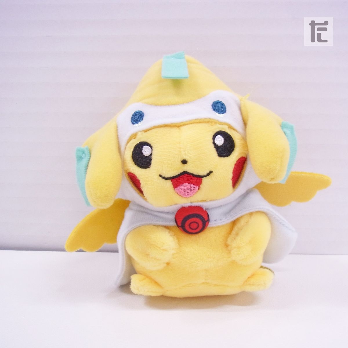 ポケモンセンター マスコット ジラーチのポンチョを着たピカチュウ