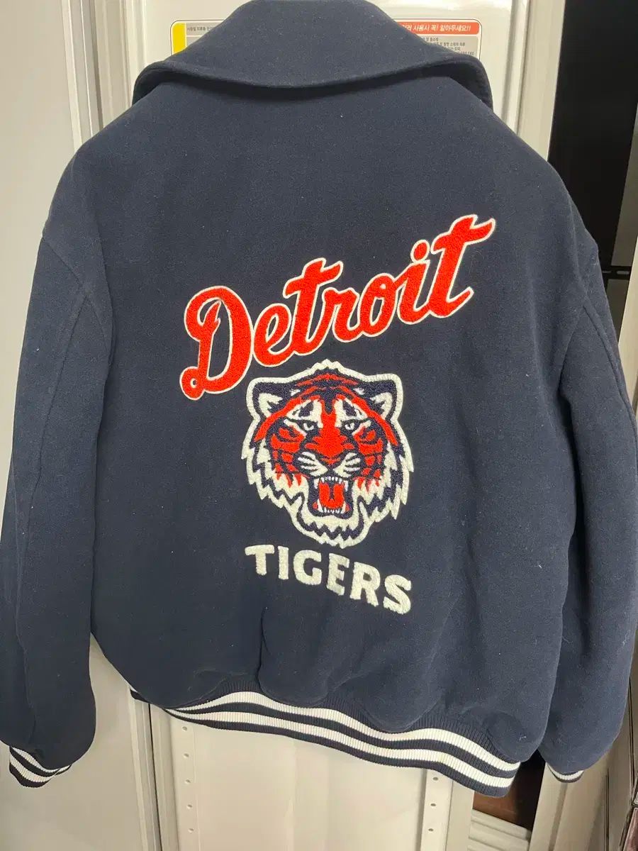 NEW ERA デトロイト タイガース スタジアム ジャケット ネイビー