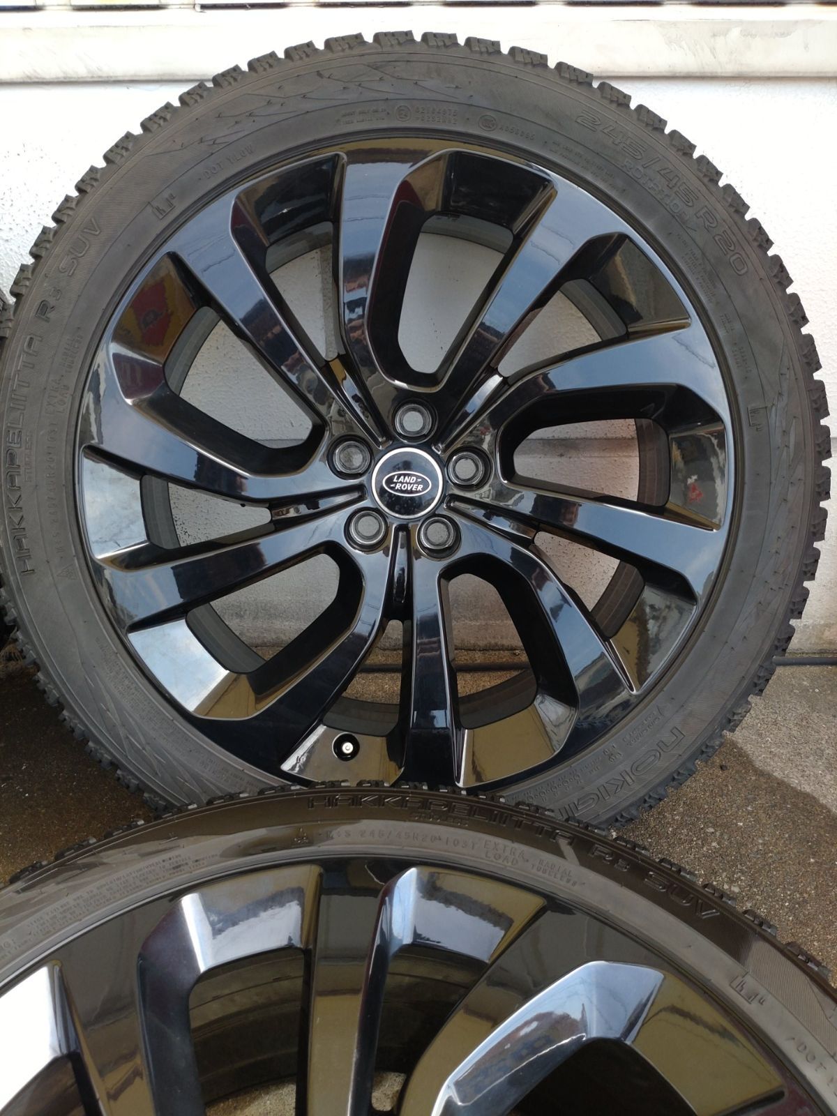 スポーツ 純正20インチ