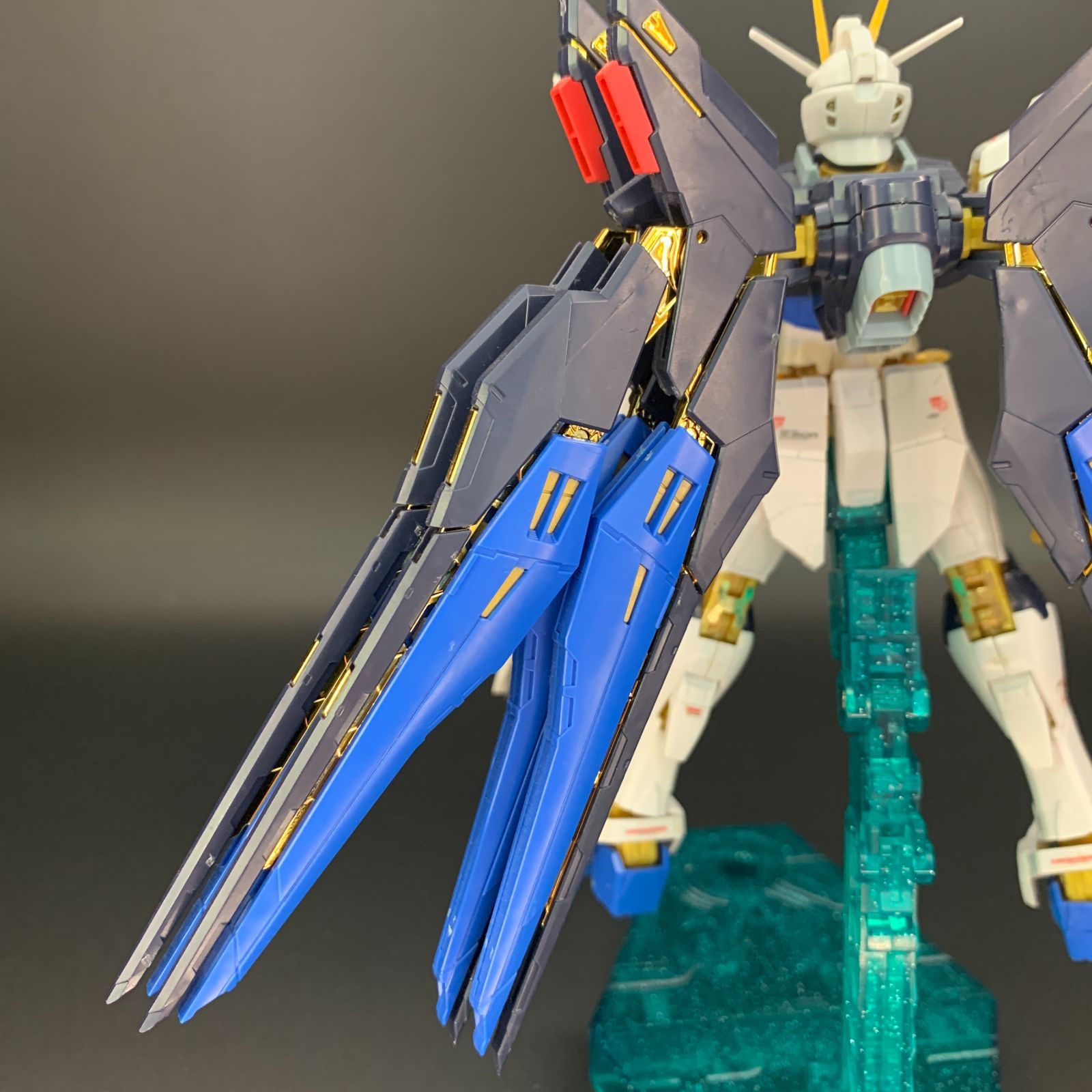 ガンプラ【中古ジャンク品/破損あり】 RG 1/144 ストライクフリーダムガンダム バンダイ プレバン 625