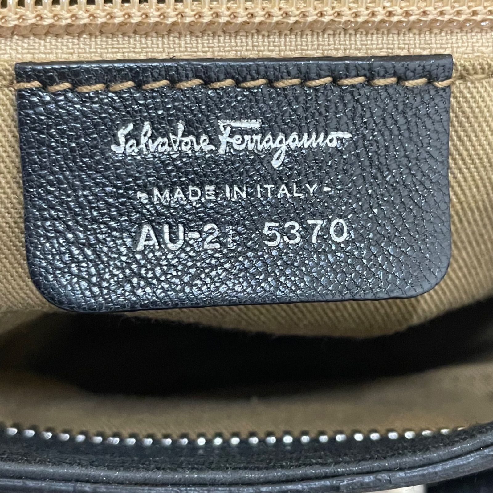 ◎ Salvatore Ferragamoサルバトーレフェラガモ マリッサ