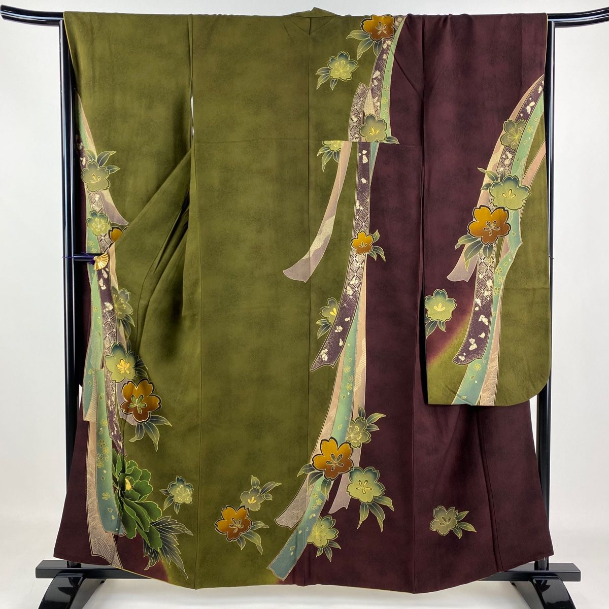 振袖 身丈159.5cm 裄丈66.5cm M 袷 桜 熨斗 刺繍 箔 茶緑色 
