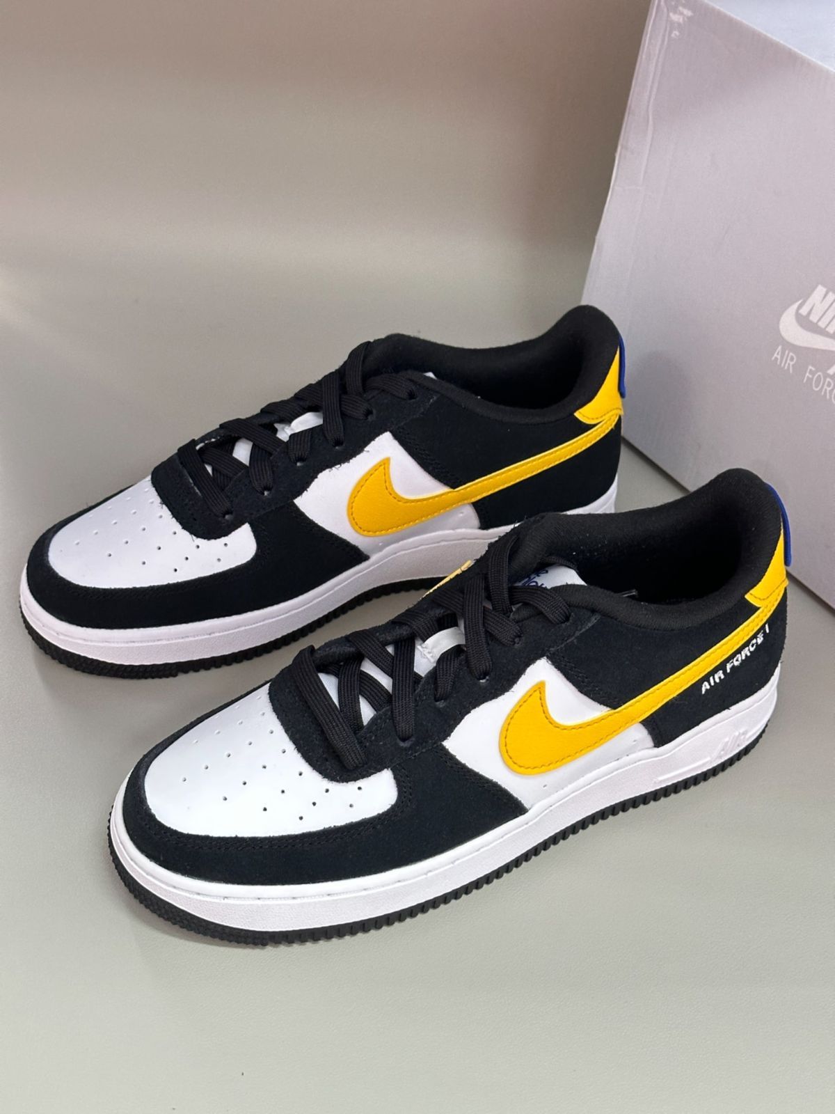 新品未使用】NIKEナイキ スニーカー Nike ナイキ エアフォース1 ロー '07 LV8 アスレチッククラブ ブラック/ダークサルファー ナイキ  男女兼用 DH7568-002 23cm-30cm|mercari商品代購│mercariメルカリ官方合作夥伴-跨買 TOKUKAI