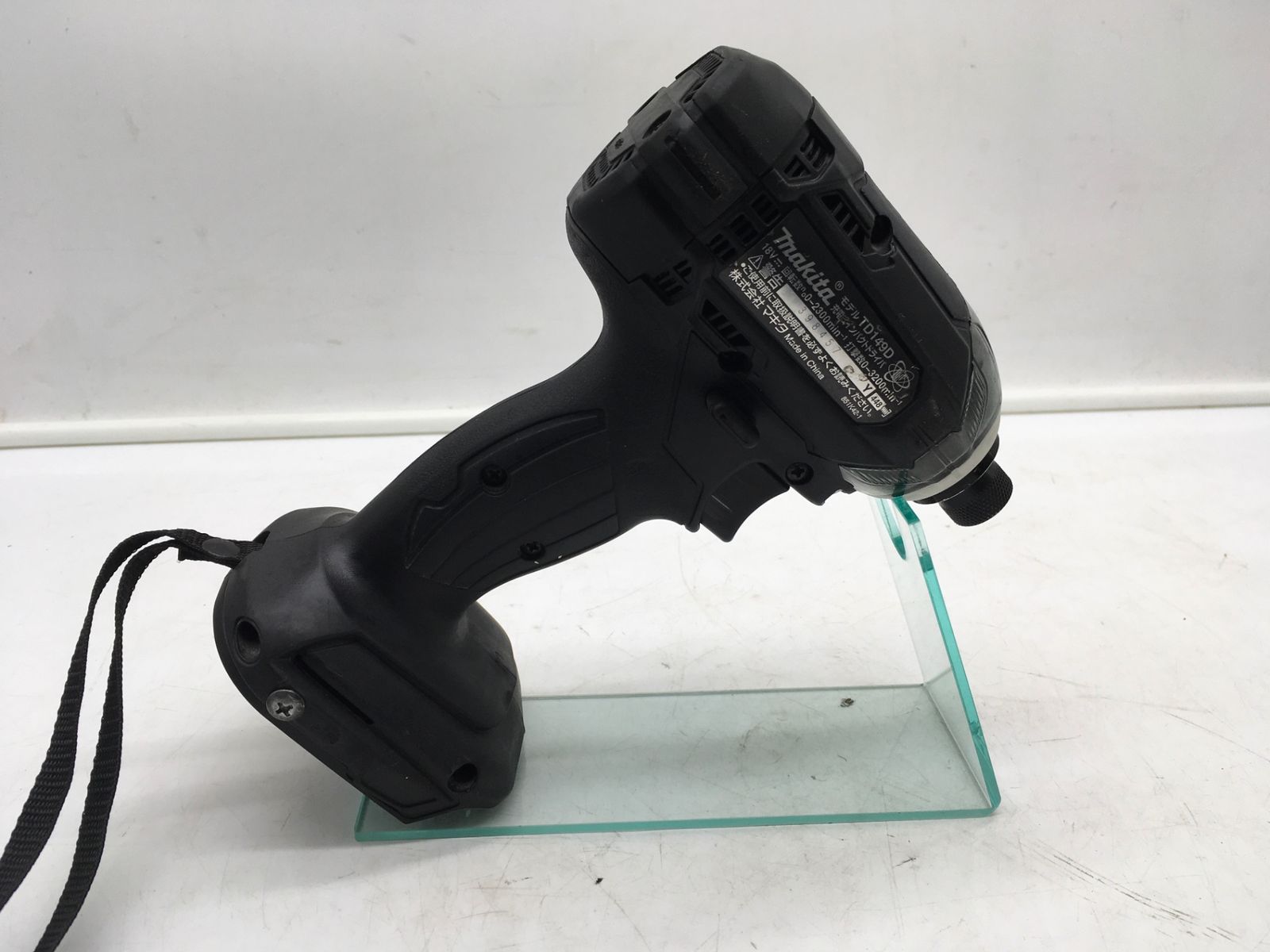 18v充電式インパクトドライバ TD149DZB