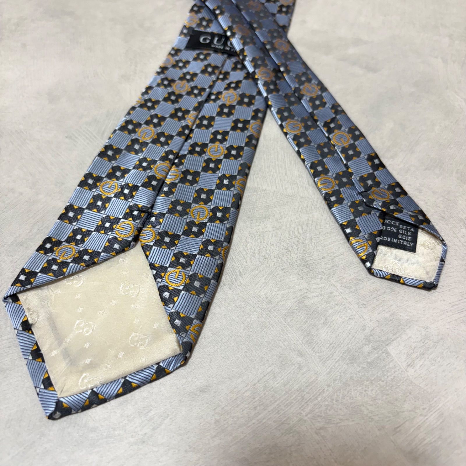 美品 GUCCI グッチ ITALY イタリア製 (ブロックチェック柄 レッド ブルー ネイビー) ネクタイ USED オールド ブランド シルク マフラー チェック（ブランドグッチ）の通販