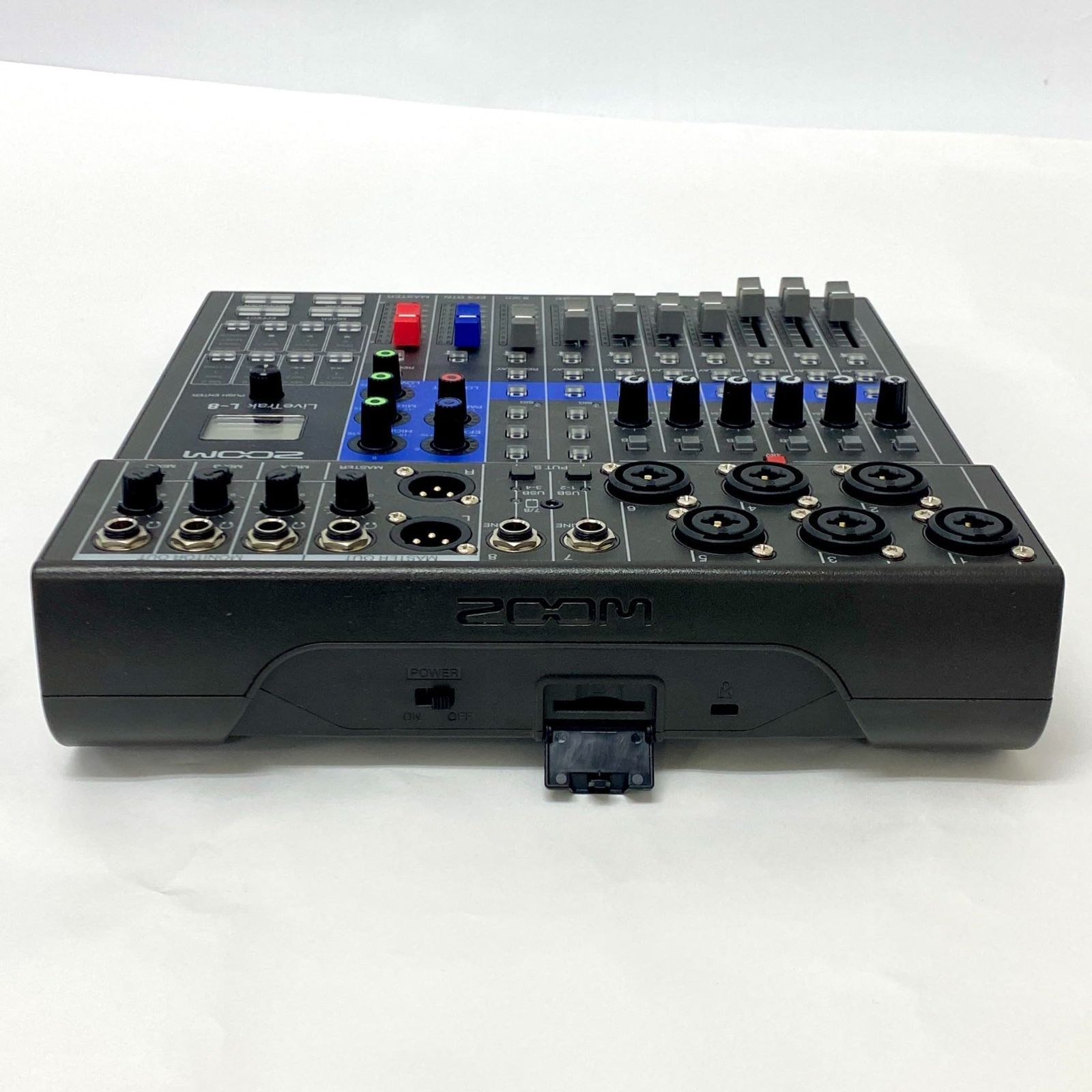 【驚きの価格が実現！】 ZOOM ズーム L-8 デジタルミキサーレコーダー 8チャンネルミキサーMTR No2441