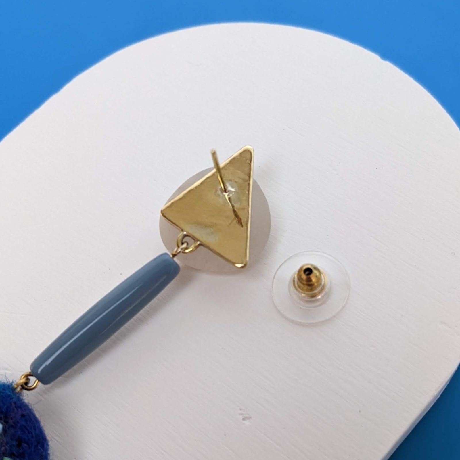 FELT & BRASS 002-4