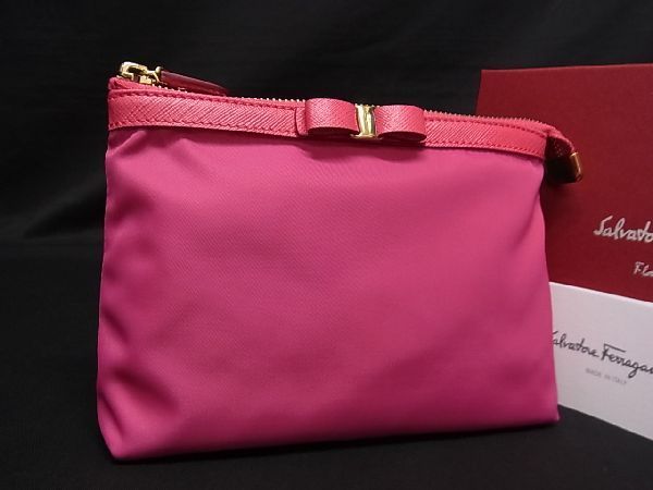 □新品□未使用□ Salvatore Ferragamo フェラガモ ヴァラリボン