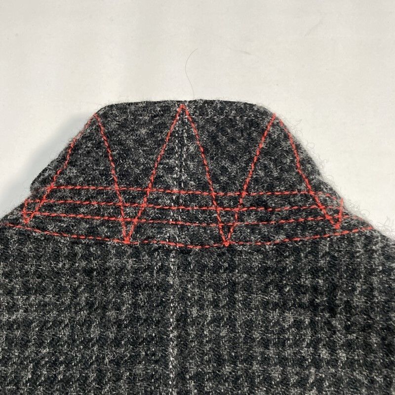 裏デニムポケット-赤ステッチ 黒灰