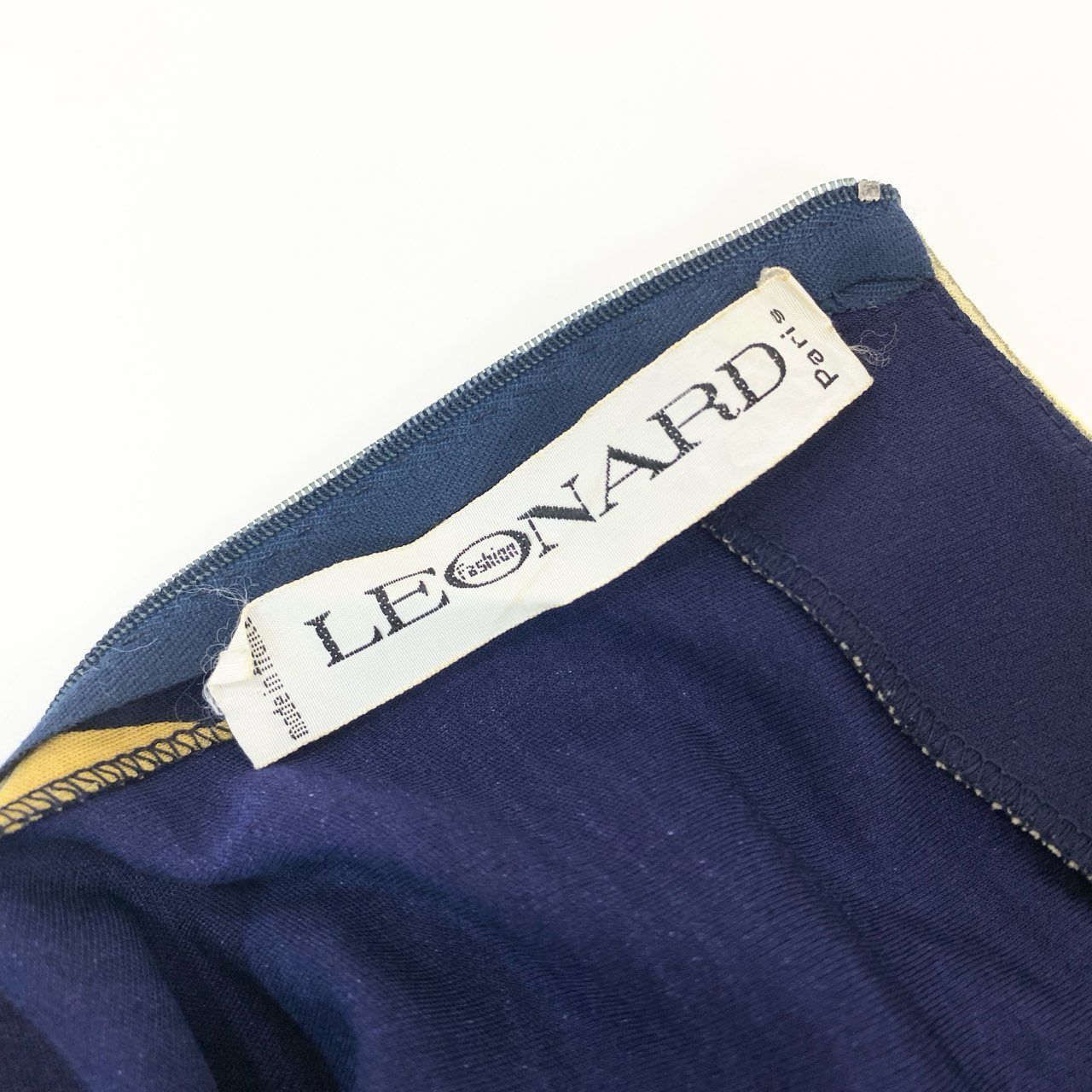 LEONARD レオナール