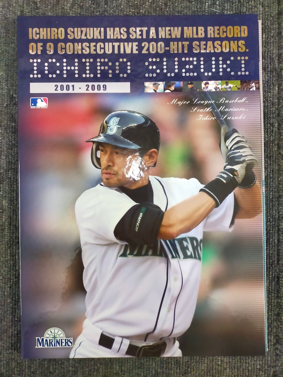 E10-20251016-01【未使用】イチロー 200本安打9年連続記念 フレーム