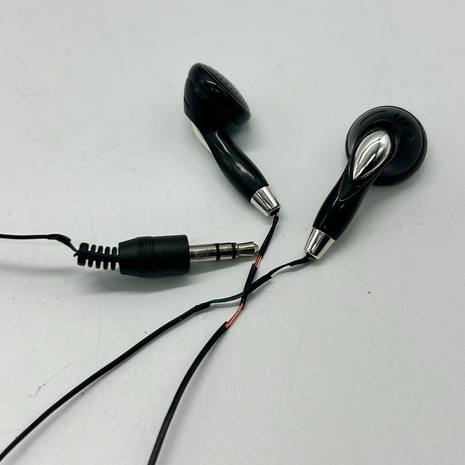 FFVII 10th Anniversary クライシスコア 予約特典 イヤホン - メルカリ