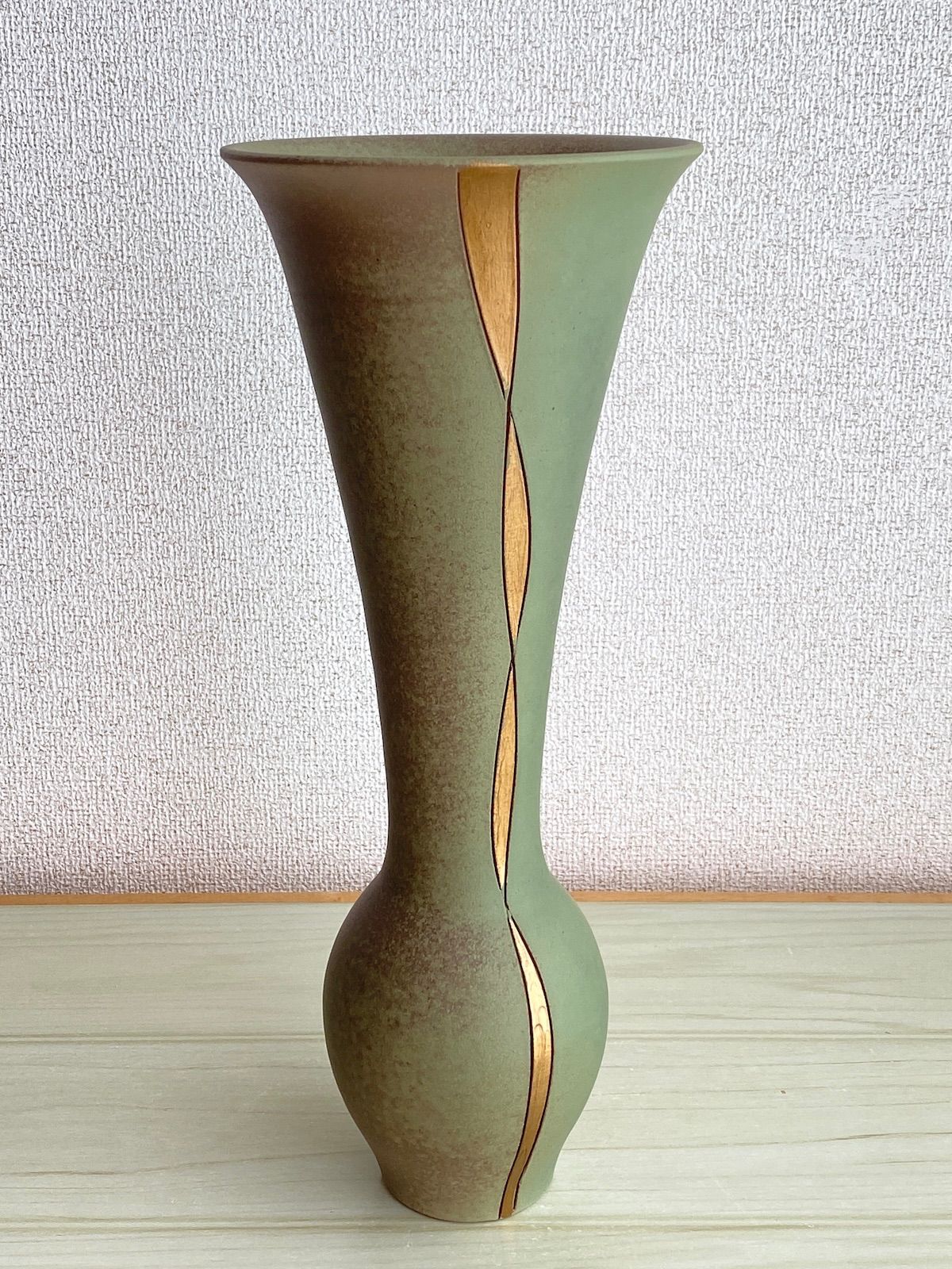 飾り壺 大壺 有田焼き 美人 武士 松 七福神花瓶 金彩 色絵 古美術 骨董