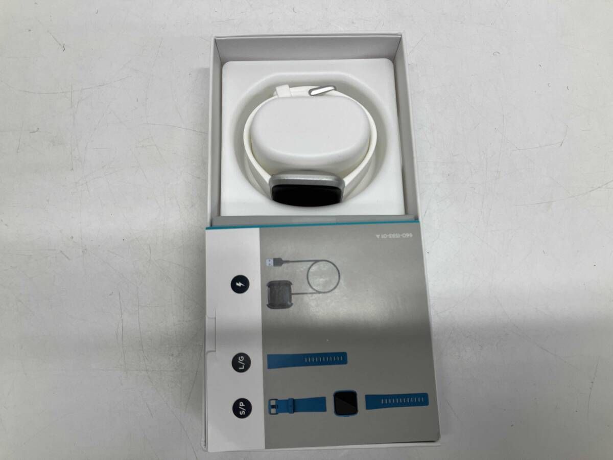 fitbit FB415SRWT-FRCJK fitbit Versa ライトエディション White Silver Alminum L Sサイズ 活動量計