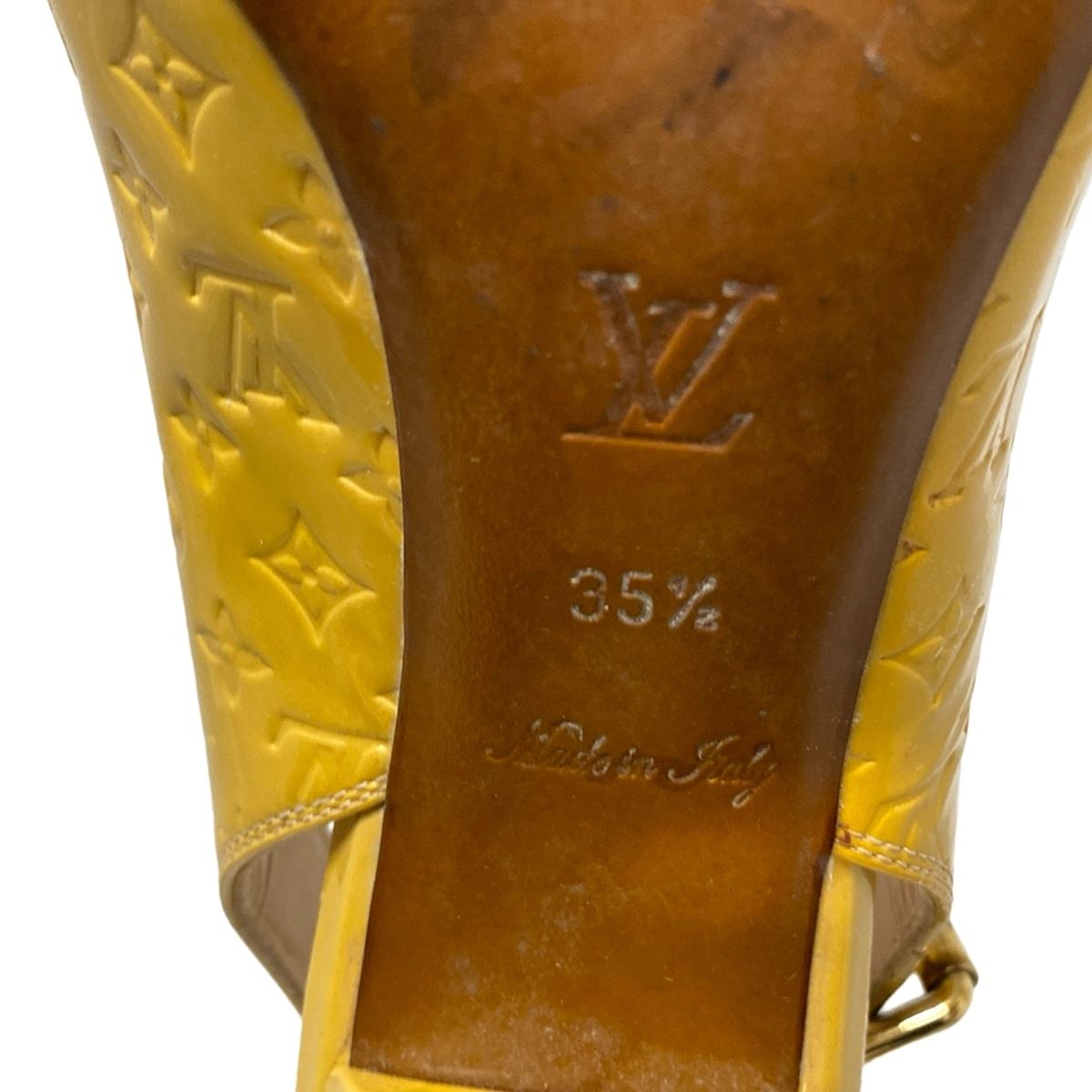 VUITTON