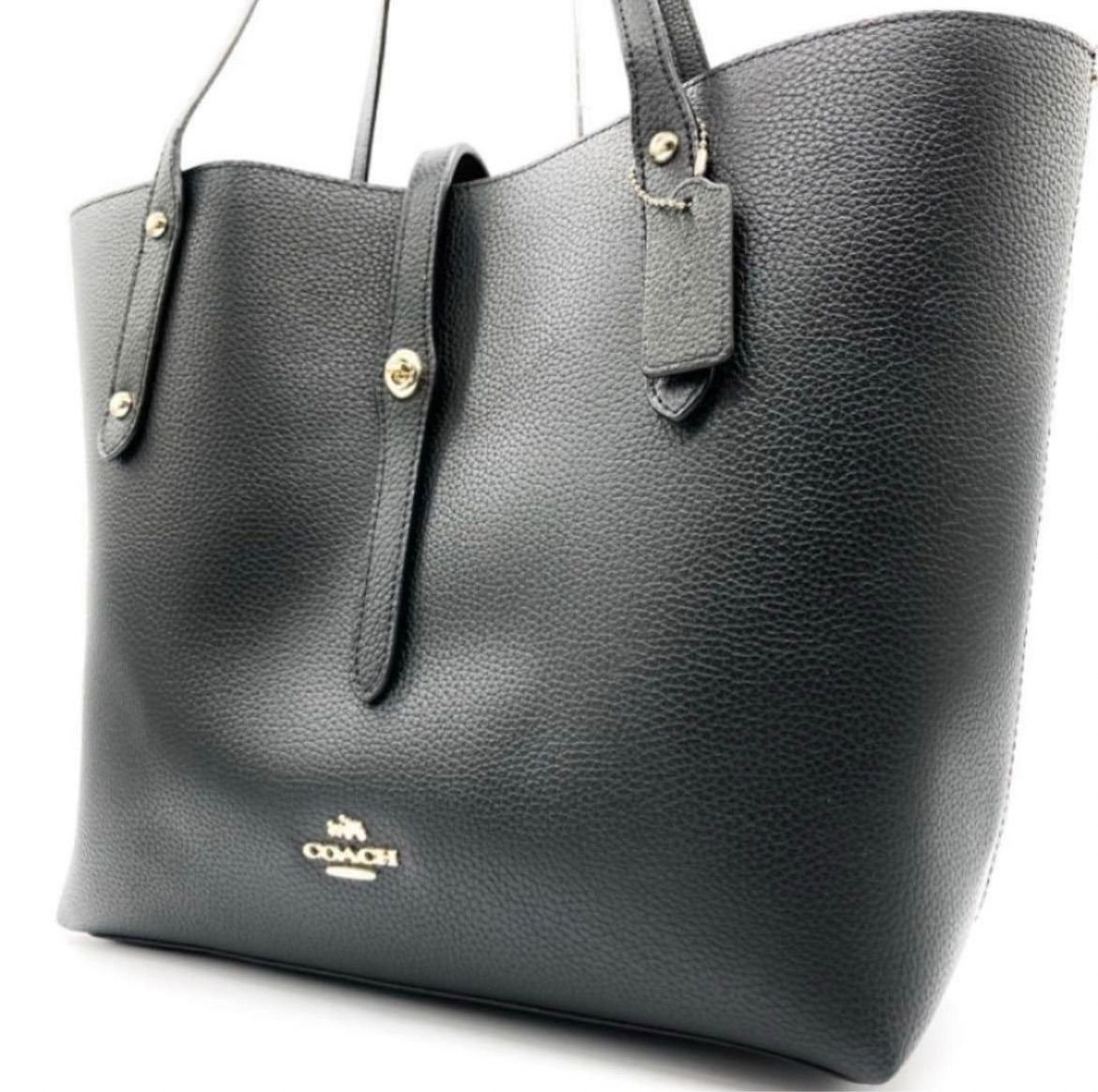 美品　COACH　トートバッグ　ロゴ　オールレザー　ブラック　A4可　肩掛け可 美品 COACH トートバッグ ロゴ オールレザー ブラック A4可